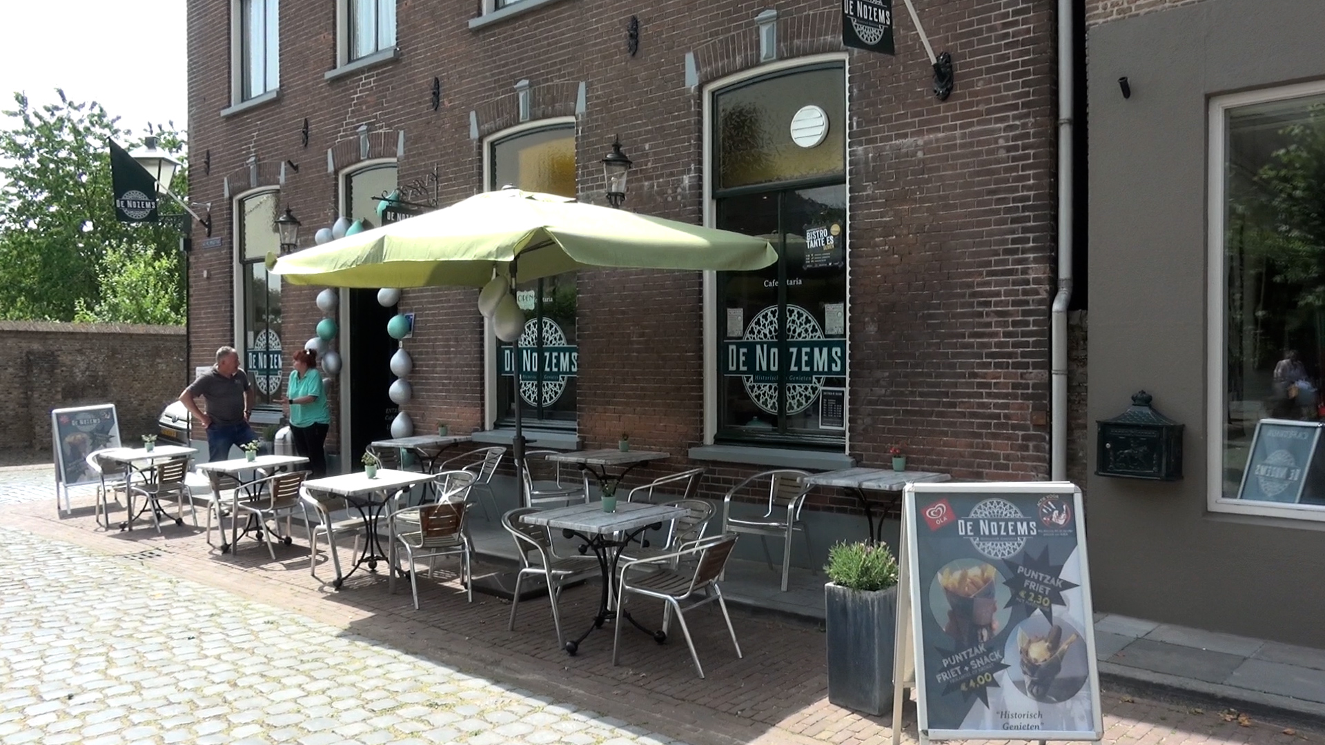 Cafetaria de Nozems opent ijssalon